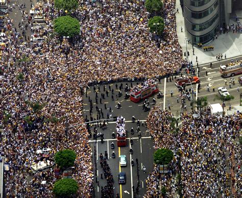 los angeles population 2017|Los Angeles hits a milestone: 4 million people and counting.